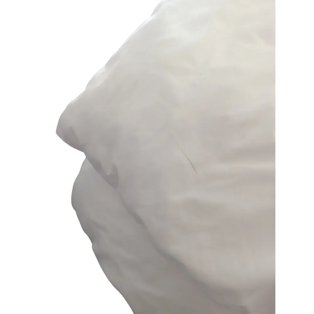 NWOT! HOTEL SUITE! PURE WHITE DOWN ALTERNATIVE, HYPOALLERGENIC COMFORTER! FULL